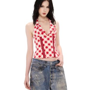 Áo corset caro đỏ – Phong cách cá tính hiện đại